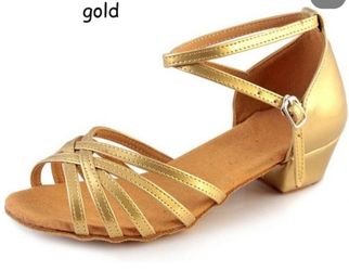 Gold causal dress shoes