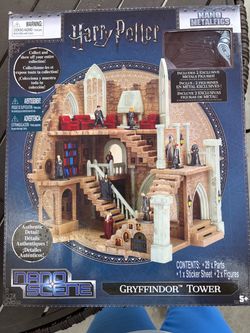 Building toy Harry Potter gryffindor tower castle collection