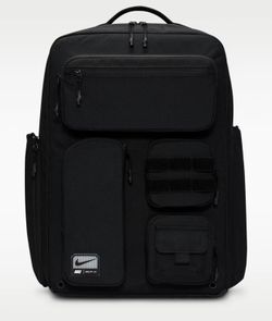Nike Utility Elite Backpack (37L) Black/White FN4173-010