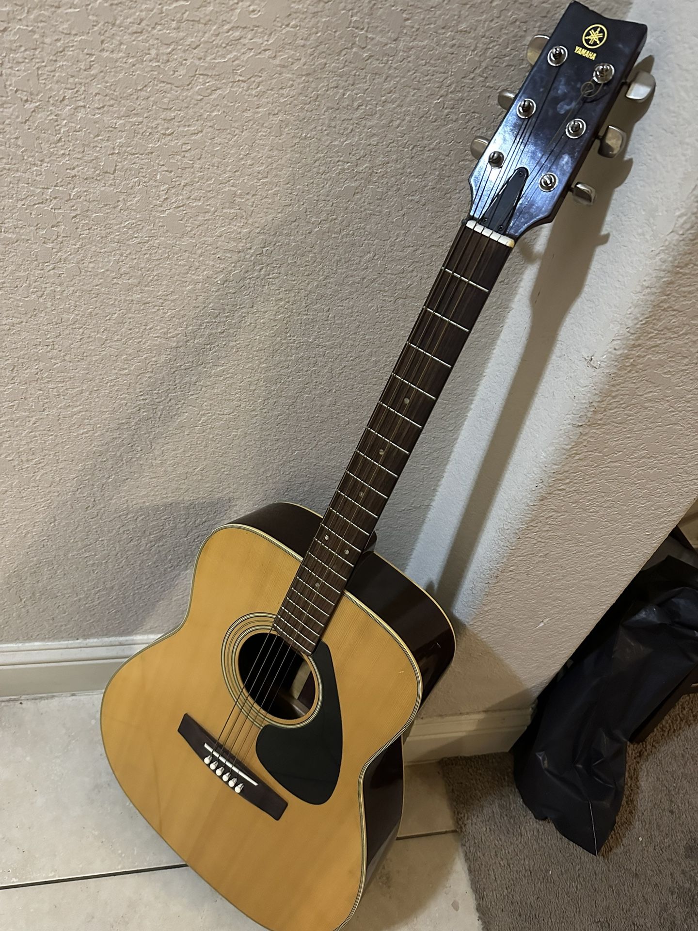Yamaha Fg160