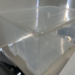 IKEA  34 Gallon   Bin With Lid