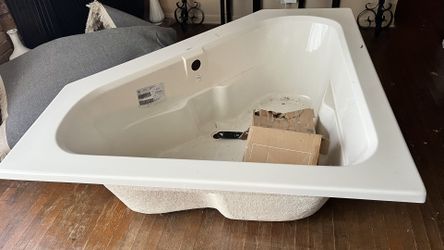 Corner Soaker Tube