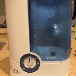 Warm Mist Humidifier, Works Great 