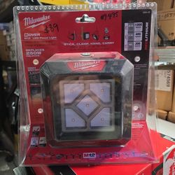 Milwaukee
M12 12-Volt 1000 Lumens Lithium-Ion Cordless Rover LED Compact Flood Light (Tool-Only)