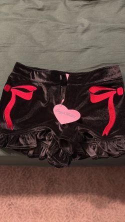 Dollskill XS shorts