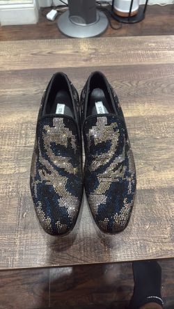 Steve madeen shoe size 10:30