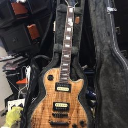 Gibson Electric Guitar