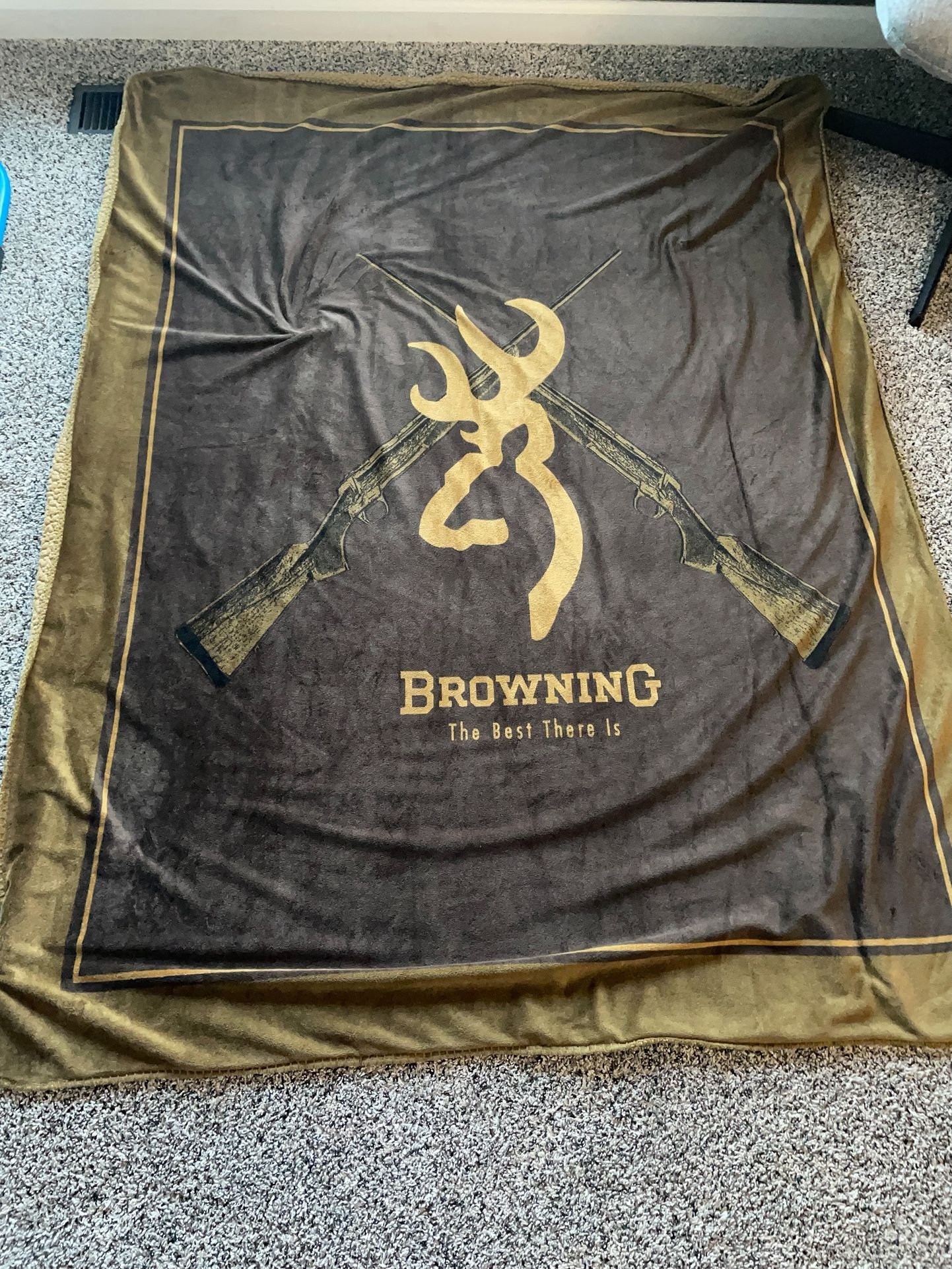 Barely used like NEW Browning Buckmark Throw Blanket 50x60 Inches/from Smoking Free Pet Free home/All 3 for $25 or each $10