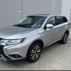 2019 Mitsubishi Outlander