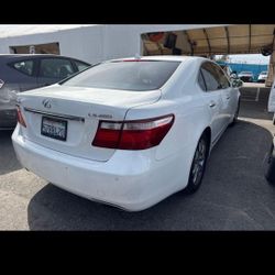 2007 LEXUS LS460