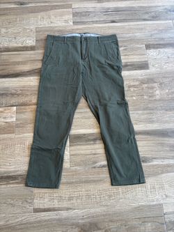 Dockers Men's Pants Olive Green Slim Smart Flex Fit Size 38W x 30L