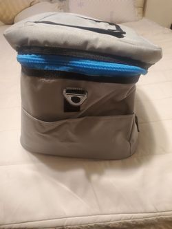 Brand New Med Size cooler bag made by Talon Outdoors