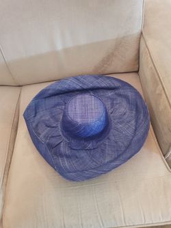 Hat womans