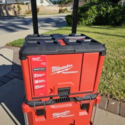 Milwaukee pack out toolbox with 48-22-8445 cabinet