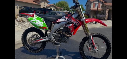 Dirt bike