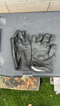 Black Leather Gloves