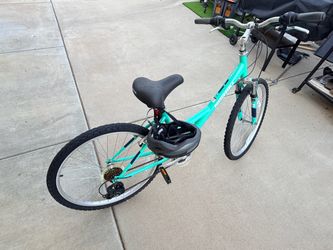Nishiki Tamarack Mountain Bike with helmet – Teal (New)