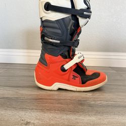 Alpinestars Dirt Bike Boots Youth size 6
