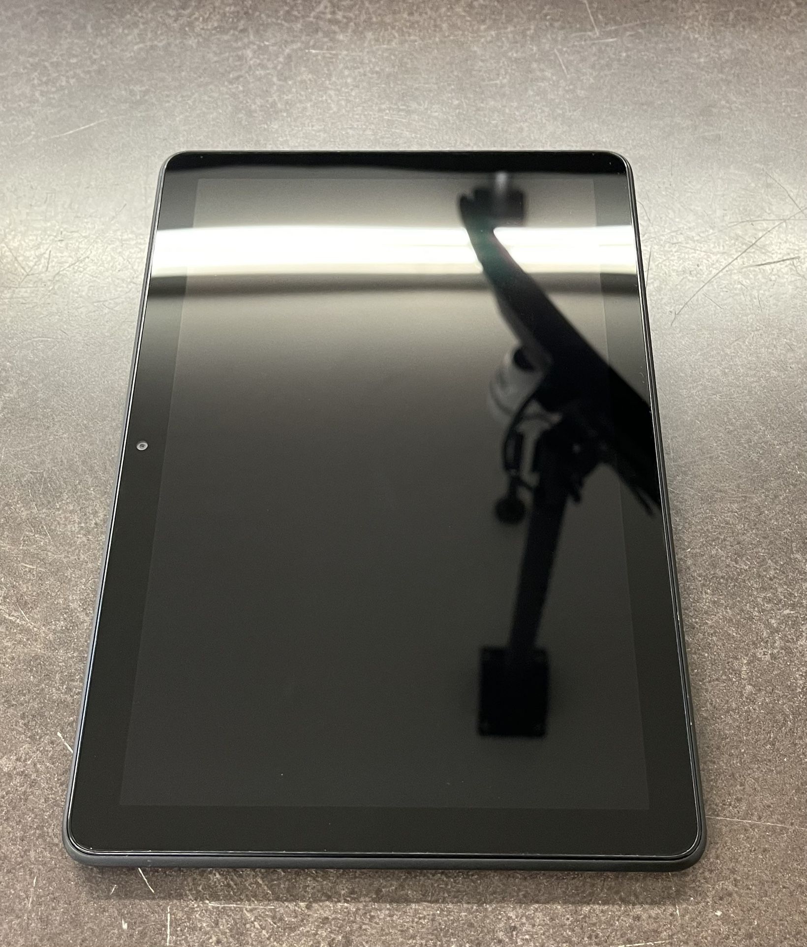 Amazon Fire HD 10 (11th Gen.) T76N2B - 32GB - Wi-Fi - 10.1" Tablet - Black