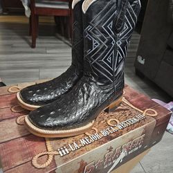 Ranch Cowboy Boots
