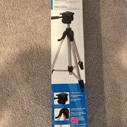 Dynex Universal Tripod