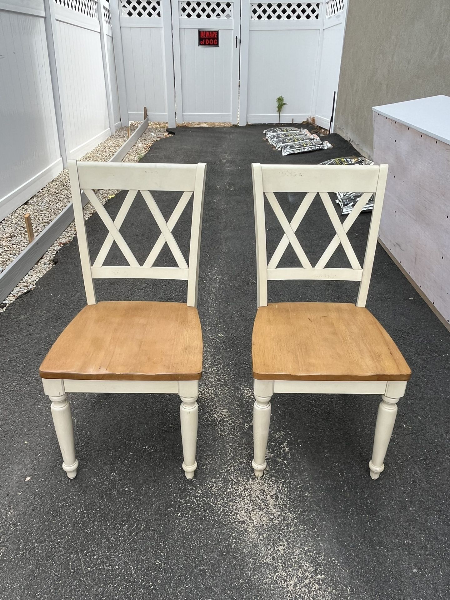 (2) Wooden Dining Room Chairs