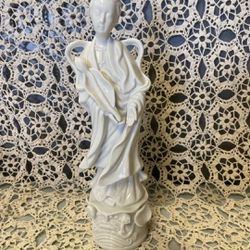 HOMCO Porcelain Goddess Figurine # 1426 Guan Yin Mother of Mercy Blanc de Chine