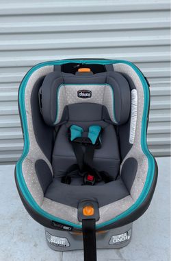 Chicco NextFit Zip Convertible Car Seat