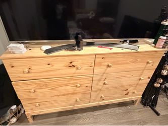 Dresser
