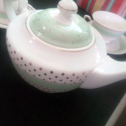 Grace's Teaware