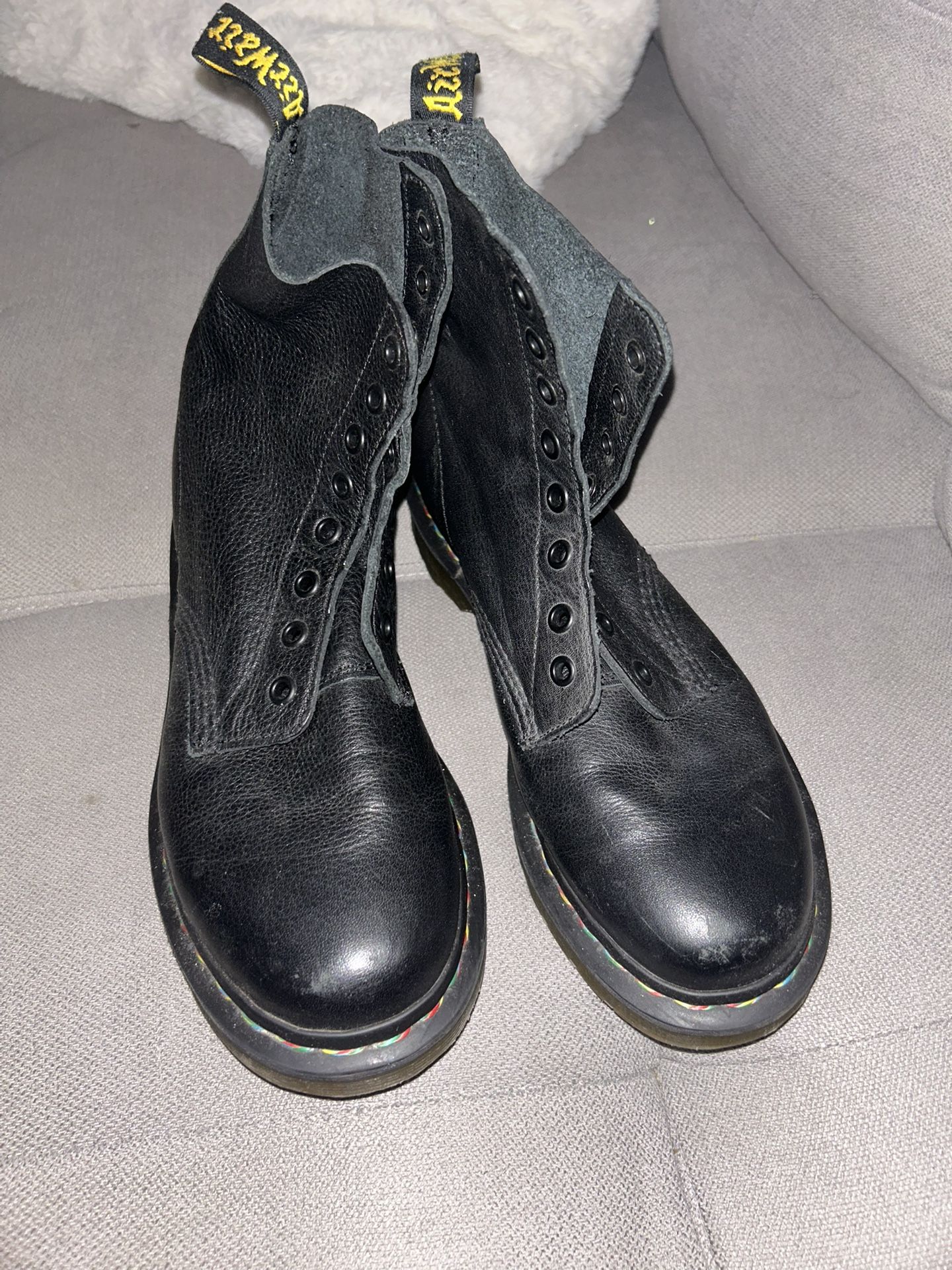 Dr. Martens 1460 Black Boots – Women’s 8 (Rainbow Stitching) – Excellent Condition
