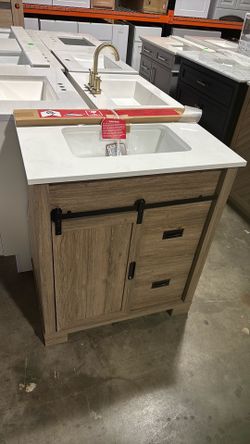 Vanity 30”