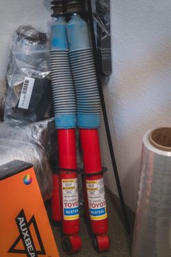 2024 Toyota Tacoma TRD Off-Road OEM Rear Bilstein Shocks