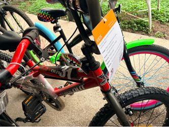 NEW 20" Next Wipe Out Boys' BMX Bike