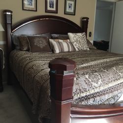 Cal.King Bedroom Set 