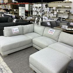 Brayden Fabric Sectional with Ottoman