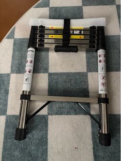 6.5 Ft Telescoping Ladder