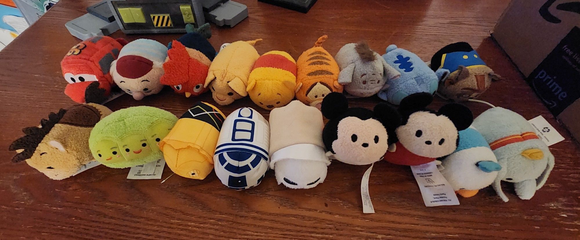 TSUM TSUM SOME RARE Like Stitch and donald
