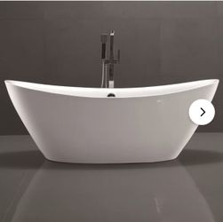 71" x 34" Freestanding Soaking Acrylic Bathtub