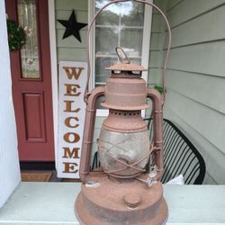 Vintage Dietz Little Wizzard Kerosene Lantern