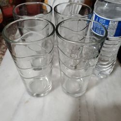 4 Small Glasses