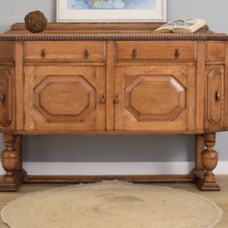 Vintage Solid oak Buffet / Sideboard 