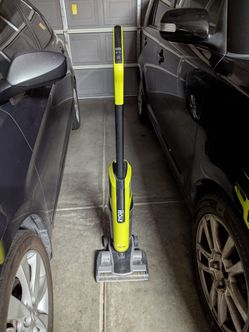 Ryobi upright vacuum (tool only)