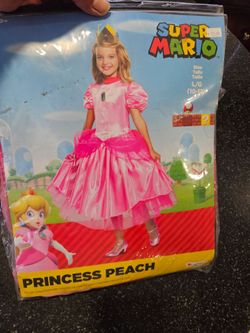 Princess peach halloween costume
