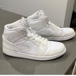 Air Jordan 1 Phat 