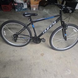 29" Huffy Mountain Bike