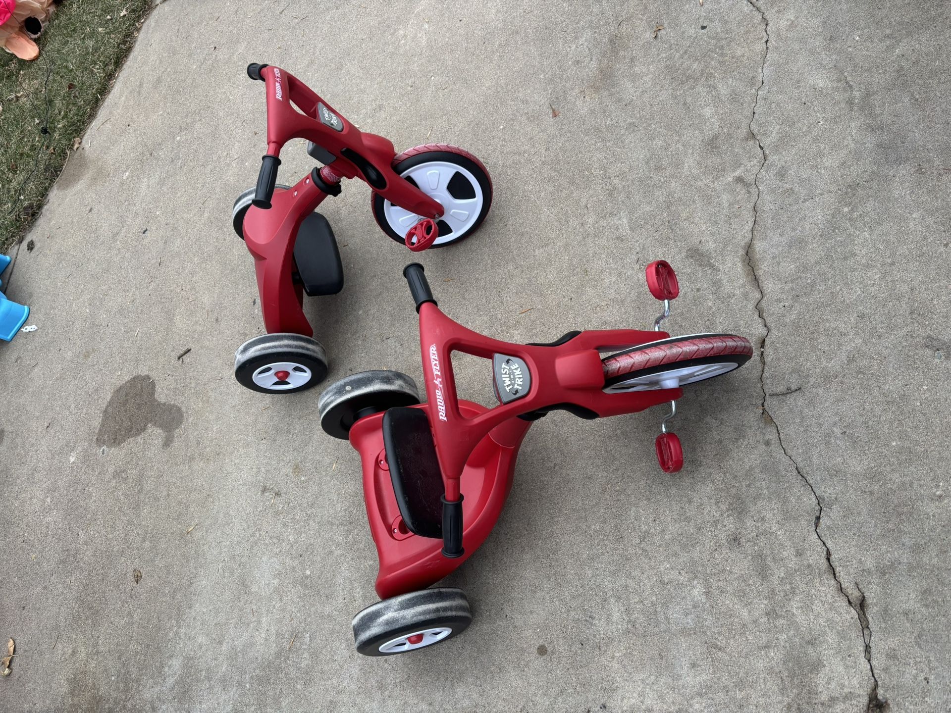 Radio Flyer 2 In 1 Twist Trike Low Ryder