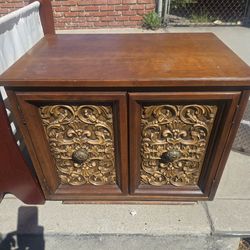 Vintage cabinet 2 Drawers