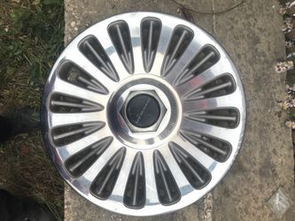 Chrysler New Yorker Concorde hubcap 16”1994-1995