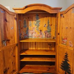 Book Nook/ Baby Wardrobe/ Baby Changing Area